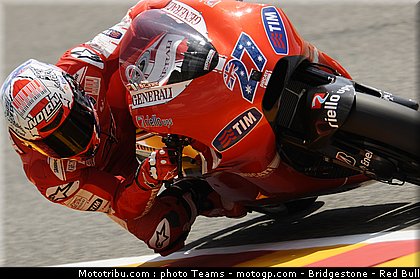motogp_stoner_04_italie_2010.jpg