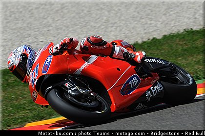 motogp_stoner_06_italie_2010.jpg