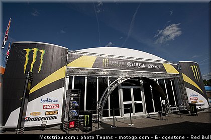 motogp_tech3_2_italie_2010.jpg
