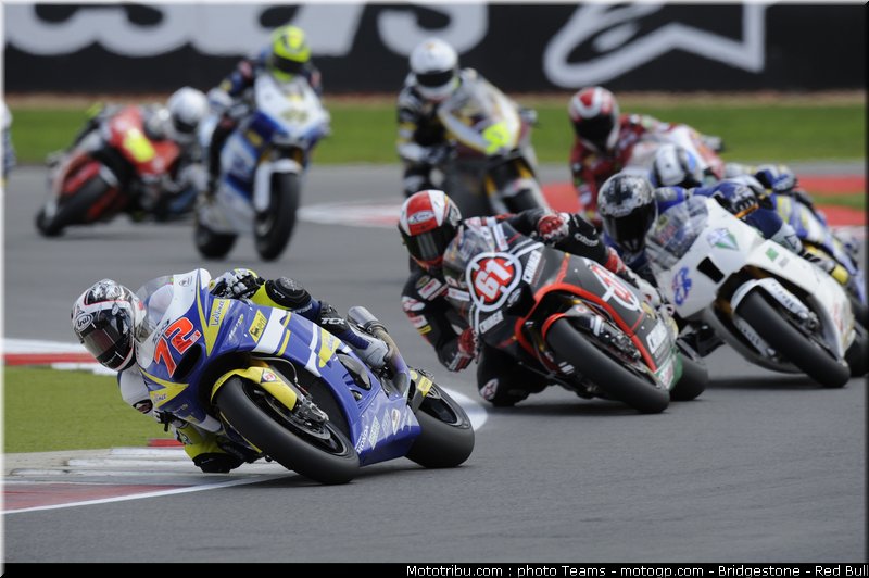 moto2_angleterre_2010_018