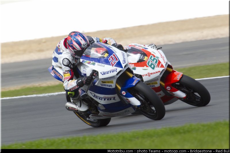 moto2_angleterre_2010_027
