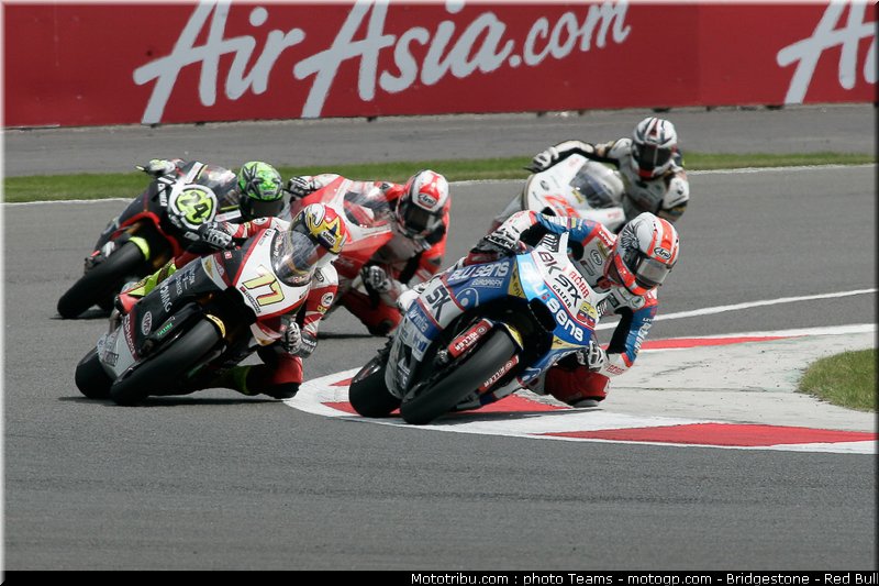 moto2_angleterre_2010_031