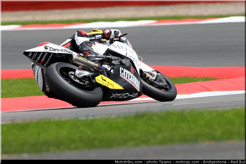 moto2_corti_3_angleterre_2010