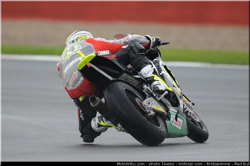 moto2_elias_04_angleterre_2010