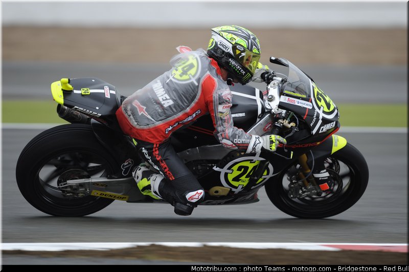 moto2_elias_06_angleterre_2010