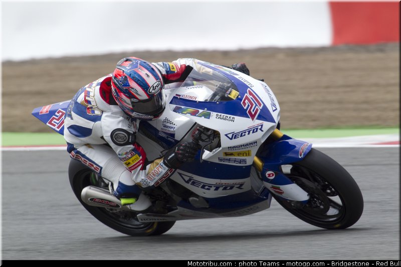 moto2_leonov_8_angleterre_2010