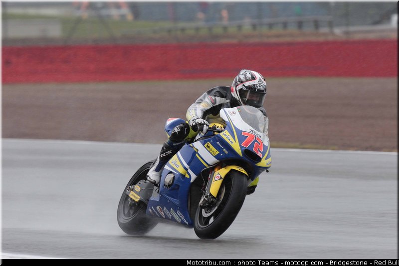 moto2_takahashi_03_angleterre_2010