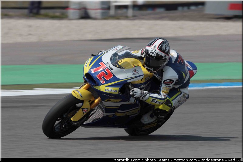 moto2_takahashi_14_angleterre_2010
