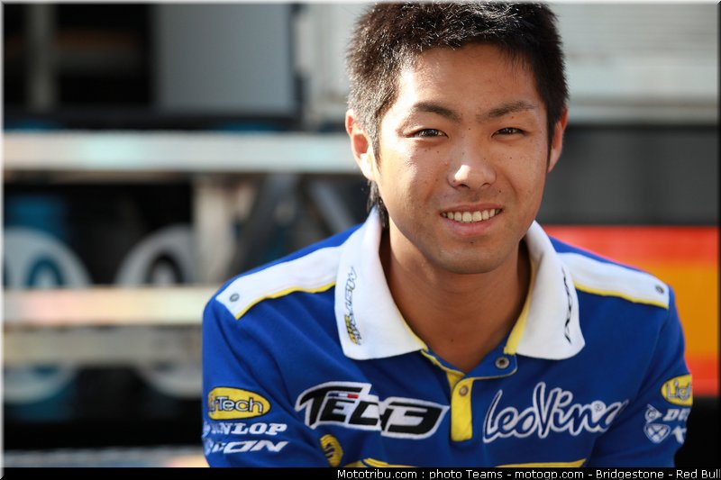 moto2_takahashi_18_angleterre_2010