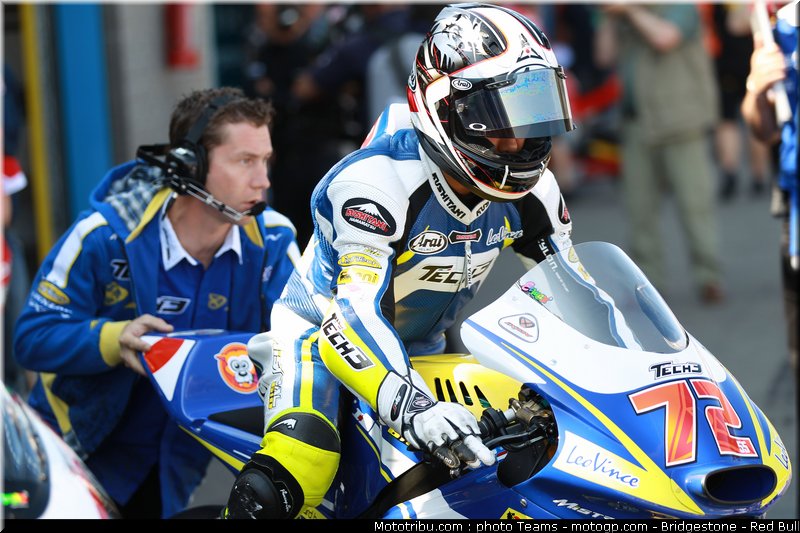 moto2_takahashi_22_angleterre_2010
