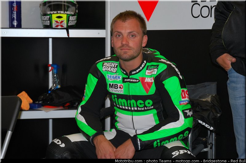 moto2_talmacsi_1_angleterre_2010
