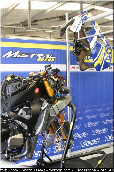 moto2_tech3_2_angleterre_2010