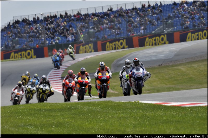 motogp_angleterre_2010_0010