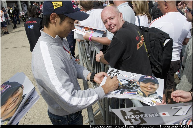 motogp_aoyama_2_angleterre_2010