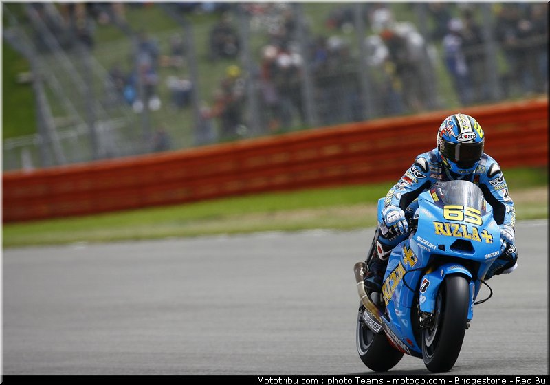 motogp_capirossi_14_angleterre_2010