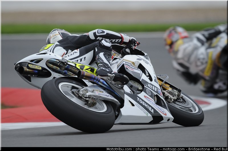 motogp_depuniet_11_angleterre_2010
