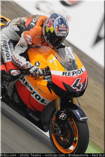motogp_dovizioso_01_angleterre_2010