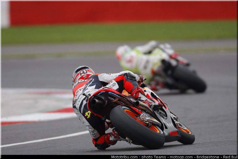 motogp_dovizioso_03_angleterre_2010