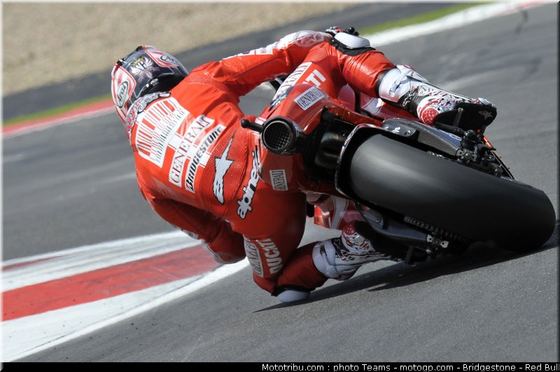 motogp_hayden_06_angleterre_2010