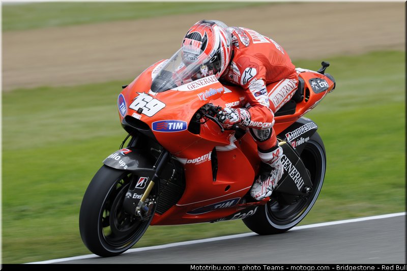 motogp_hayden_11_angleterre_2010