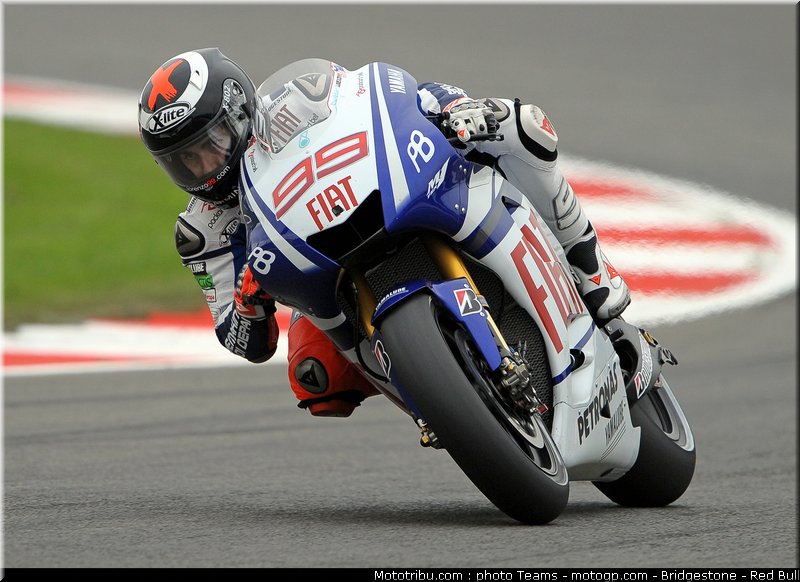 motogp_lorenzo_03_angleterre_2010