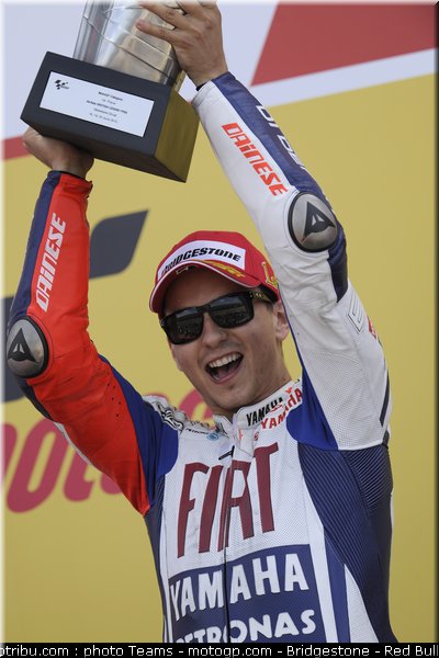 motogp_lorenzo_18_angleterre_2010