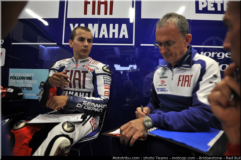 motogp_lorenzo_21_angleterre_2010