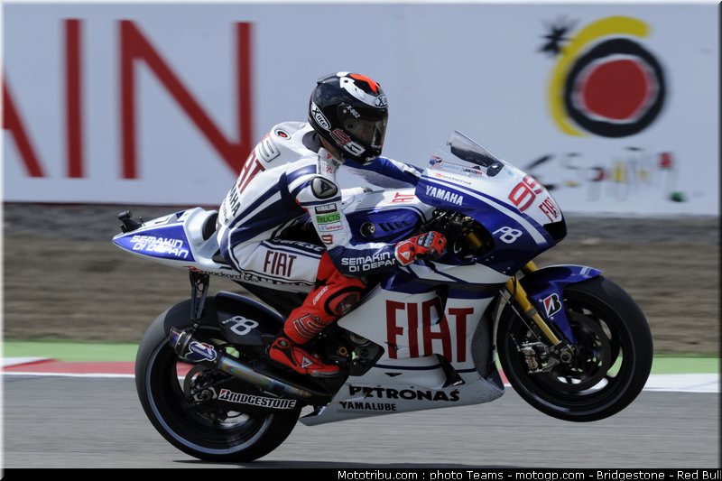 motogp_lorenzo_32_angleterre_2010