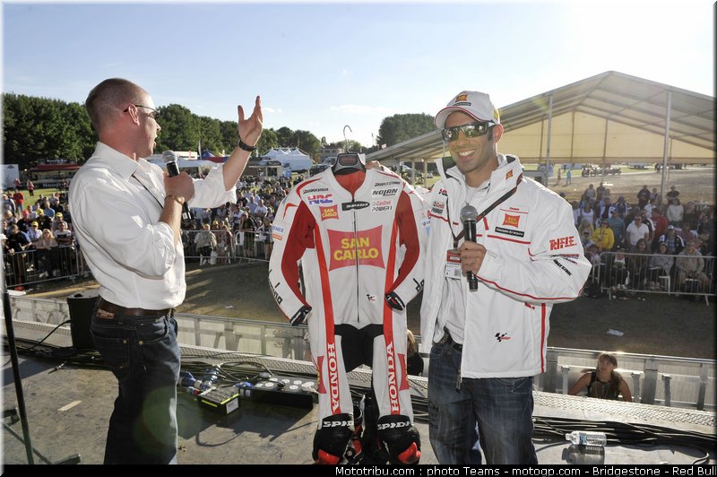 motogp_melandri_01_angleterre_2010
