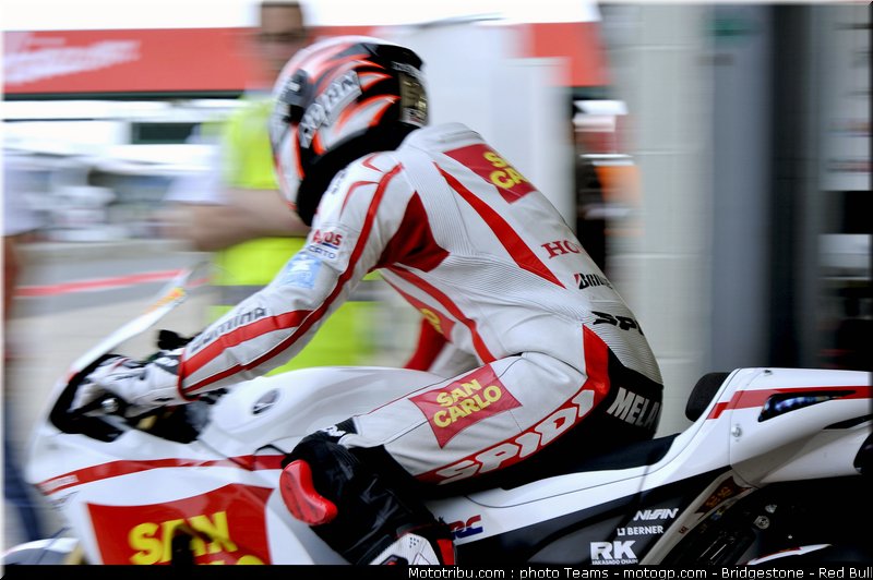 motogp_melandri_09_angleterre_2010