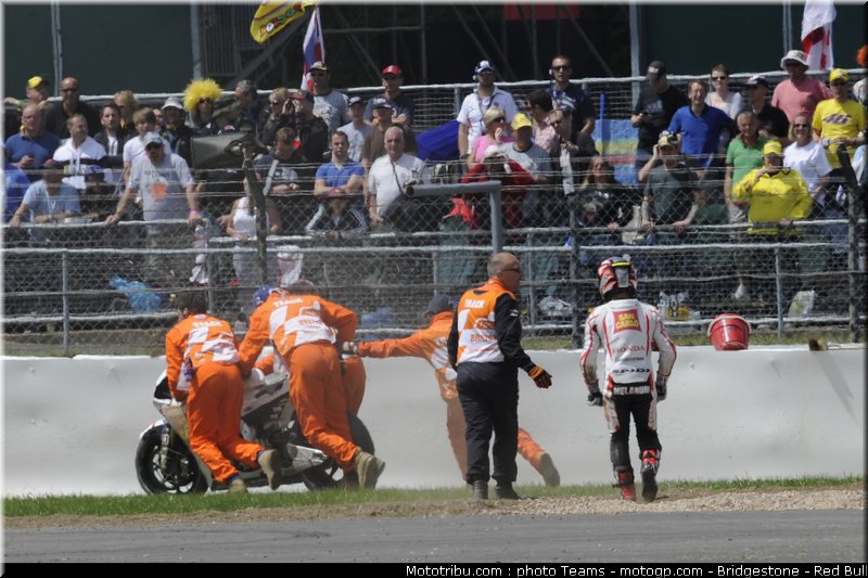 motogp_melandri_18_angleterre_2010