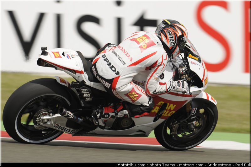 motogp_melandri_20_angleterre_2010