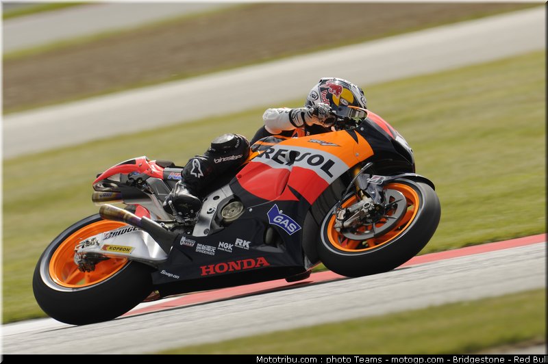 motogp_pedrosa_04_angleterre_2010