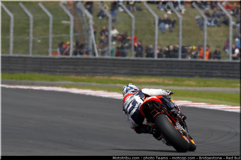 motogp_pedrosa_21_angleterre_2010
