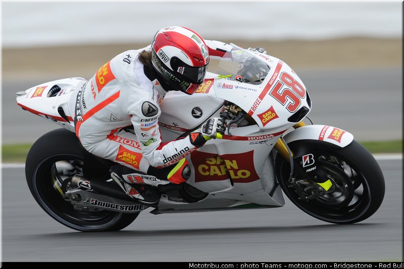 motogp_simoncelli_04_angleterre_2010