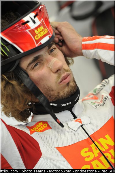 motogp_simoncelli_05_angleterre_2010
