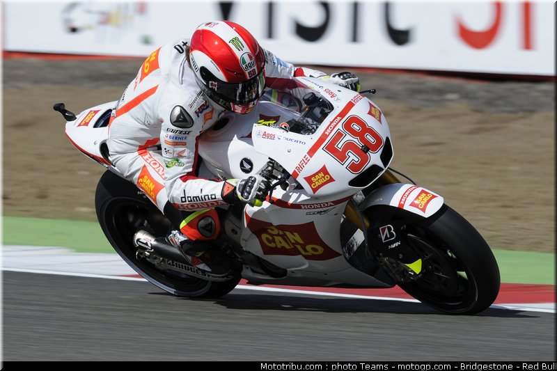 motogp_simoncelli_09_angleterre_2010