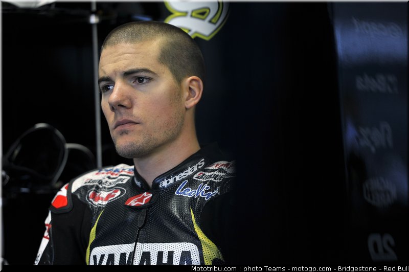 motogp_spies_03_angleterre_2010