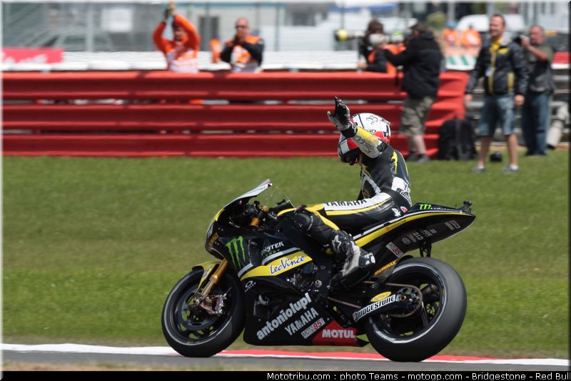 motogp_spies_19_angleterre_2010