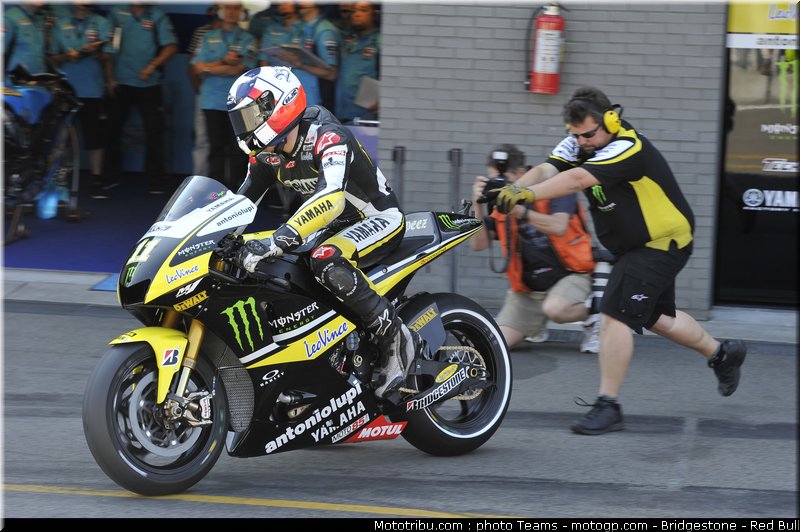 motogp_spies_20_angleterre_2010