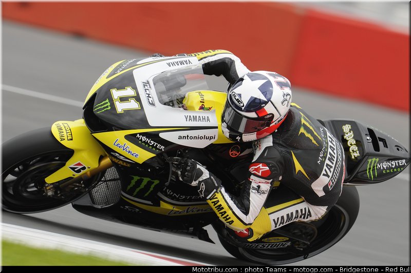 motogp_spies_21_angleterre_2010