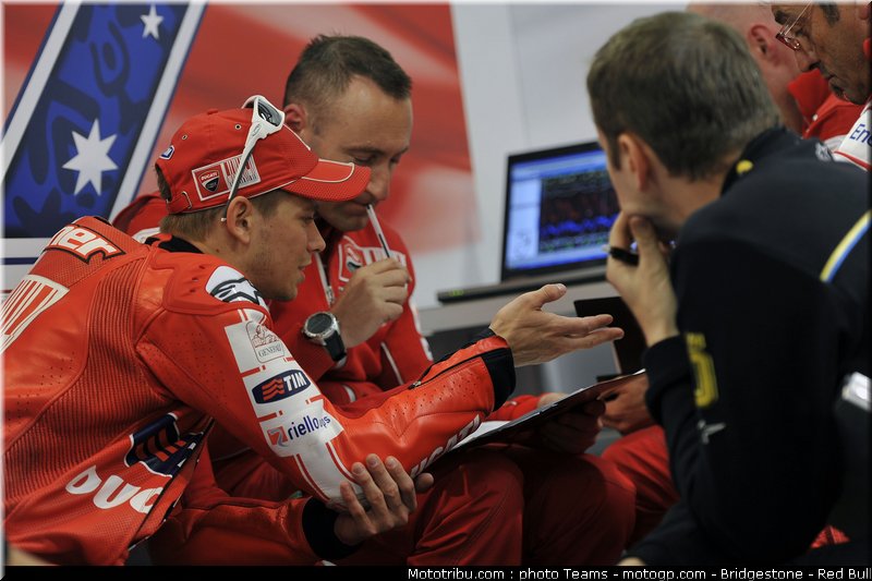motogp_stoner_06_angleterre_2010