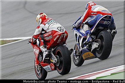 moto2_angleterre_2010_019.jpg
