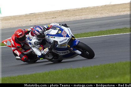 moto2_angleterre_2010_026.jpg