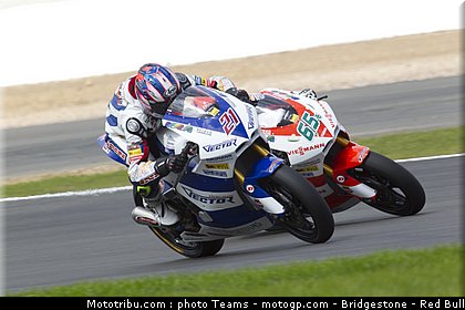 moto2_angleterre_2010_027.jpg