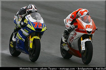 moto2_angleterre_2010_032.jpg