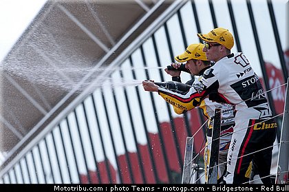moto2_angleterre_2010_034.jpg