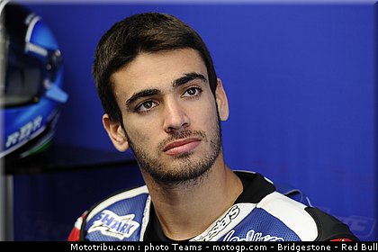 moto2_derosa_02_angleterre_2010.jpg
