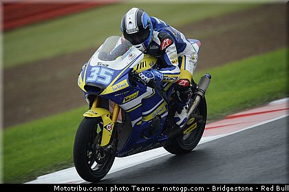 moto2_derosa_08_angleterre_2010.jpg