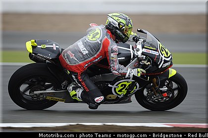 moto2_elias_08_angleterre_2010.jpg